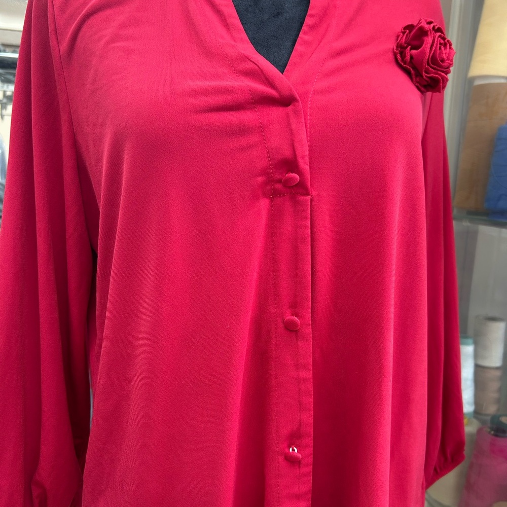 Adrienne Vittadini Red Blouse with Floral Detail